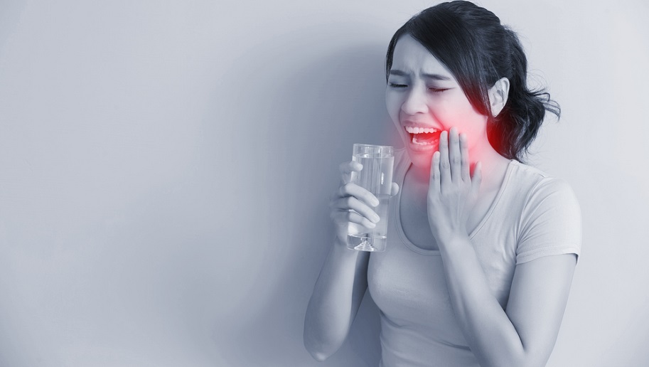 What Is The Reason Behind Teeth Sensitivity